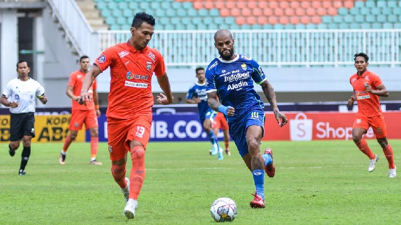 Liga 1 Indonesia Memanas Persaingan Papan Atas Semakin Ketat