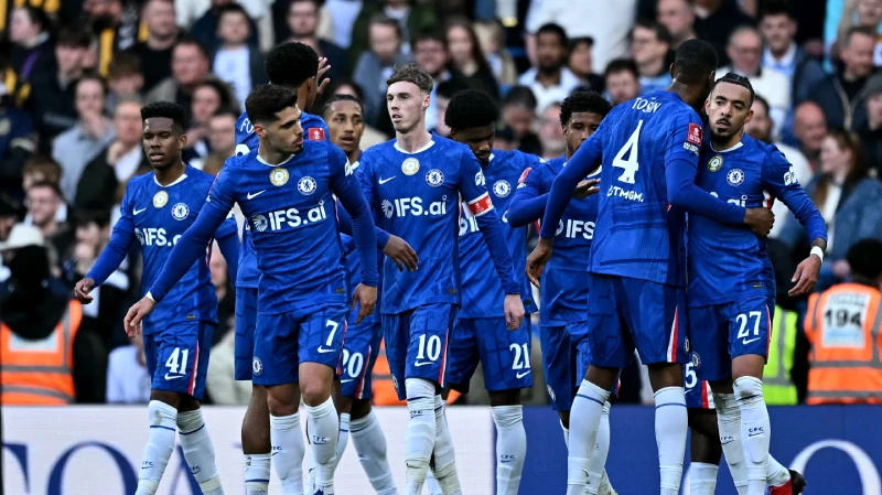 Chelsea Rugi Fantastis Ketika Klub Besar Mulai Kehilangan Kendali