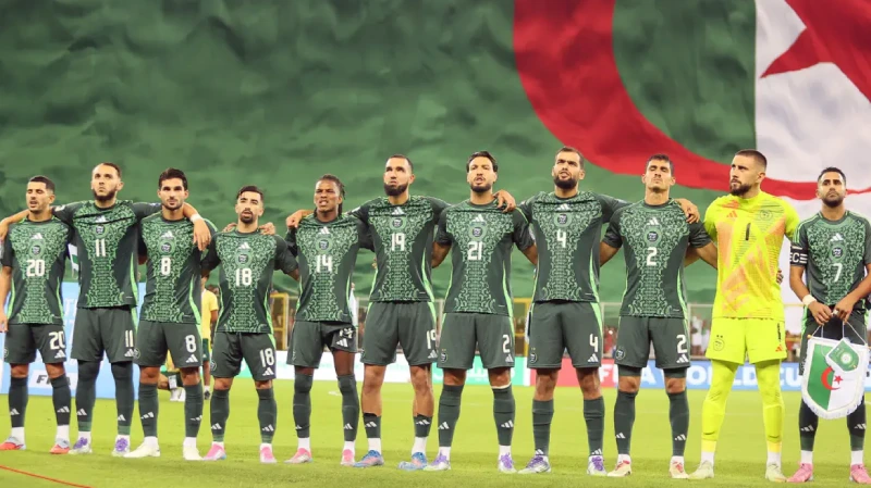 Analisis Algeria Transisi Cepat dan Duel Area Sayap