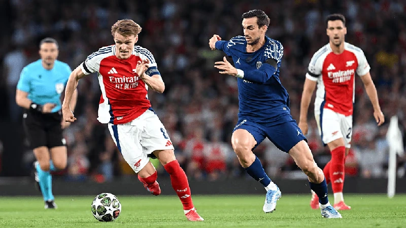 Arsenal dan PSG Menuju Panggung Terakhir Eropa Dua Jalan Berbeda, Satu Mimpi yang Sama