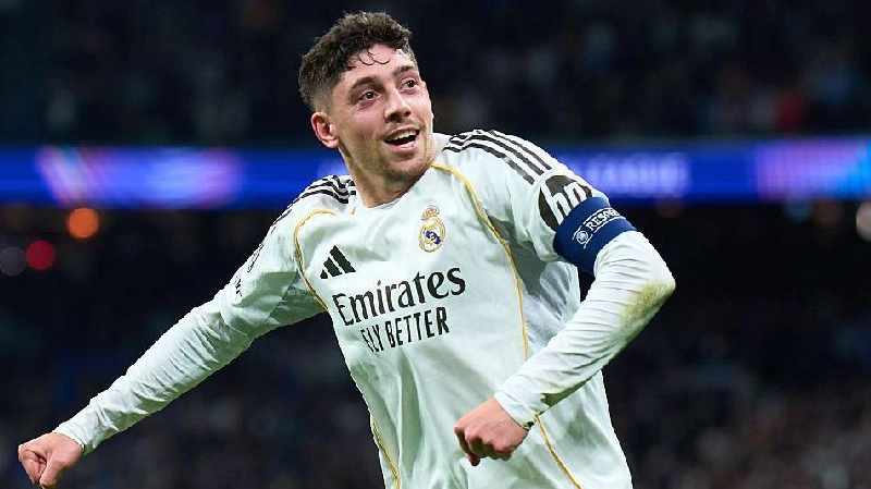 Federico Valverde di Persimpangan Real Madrid Mulai Retak, City dan PSG Bersiap Menyergap