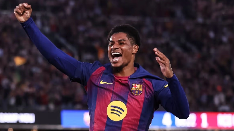 Marcus Rashford di Persimpangan Camp Nou