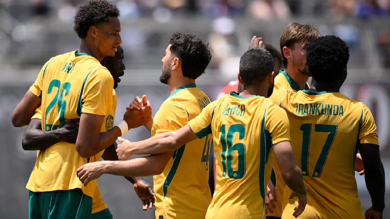 Analisis Australia Kekuatan Fisik, Struktur, dan Bola Mati