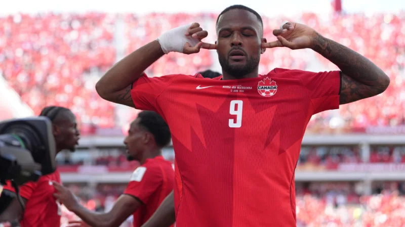 Cyle Larin Selamatkan Kanada dari Kekalahan