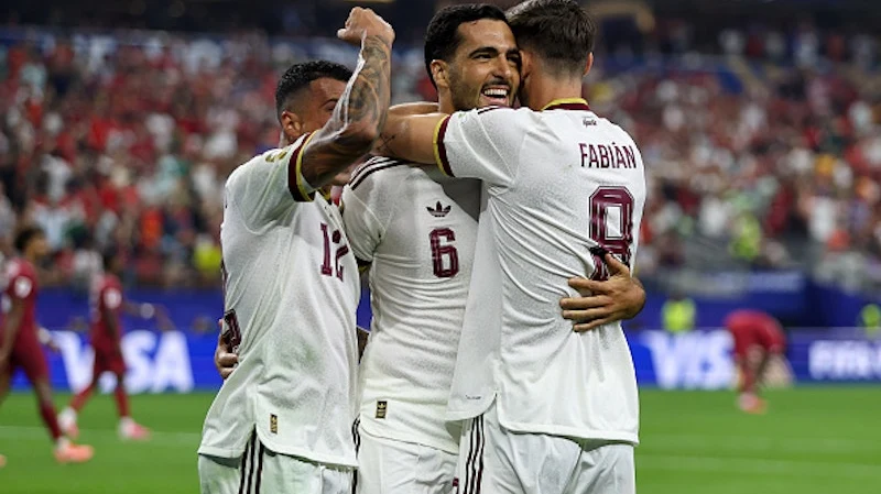 Babak Kedua - Portugal Mengontrol, Spanyol Menunggu Waktu