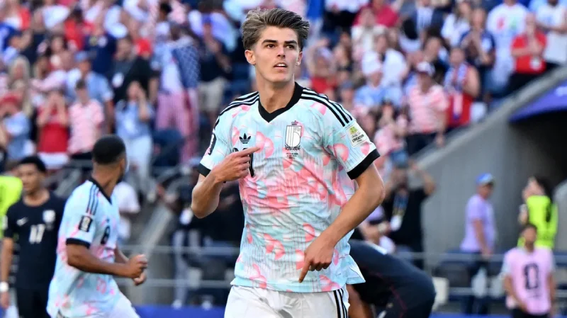 Charles De Ketelaere Jadi Pembeda