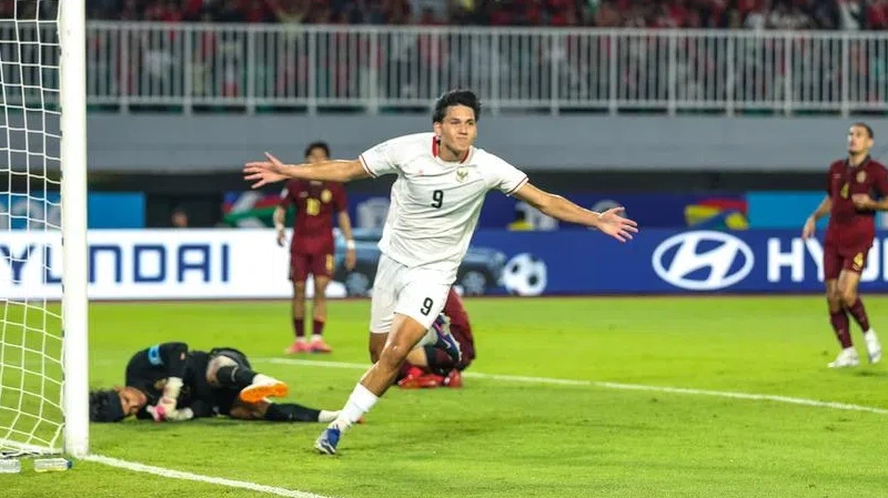 Debut Mitchell Baker, Garuda Hajar Kamboja 5-1