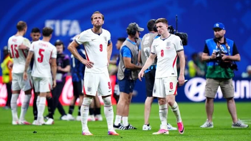 Inggris Kehilangan Kendali Setelah Unggul