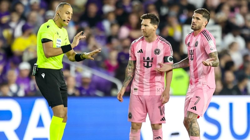 Ismail Elfath Resmi Pimpin Inggris vs Argentina