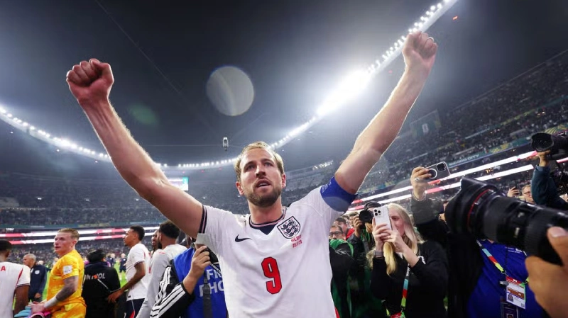 Kane Tetap Tenang Membahas Pencapaian Inggris