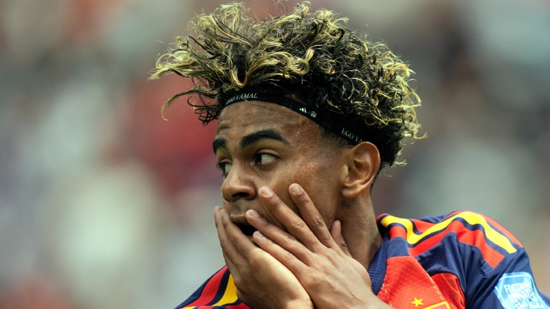 Kenapa Headband Itu Viral Setelah Spanyol vs Austria