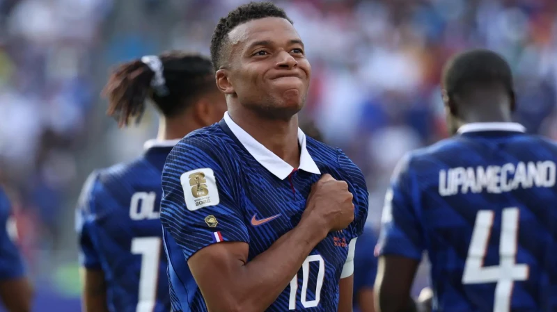 Mbappe Jadi Pembeda - Dua Gol, Enam Gol di Turnamen