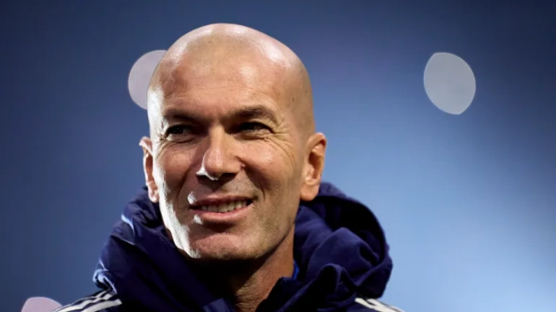 Zlatan Ibrahimovic Sebut Zinedine Zidane Sosok yang Dibutuhkan Timnas Prancis