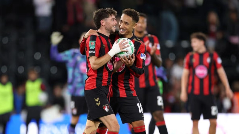 Analisis Bournemouth Pressing Berani dengan Risiko di Belakang