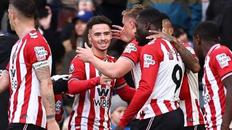 Analisis Sunderland Kompak Tanpa Harus Pasif