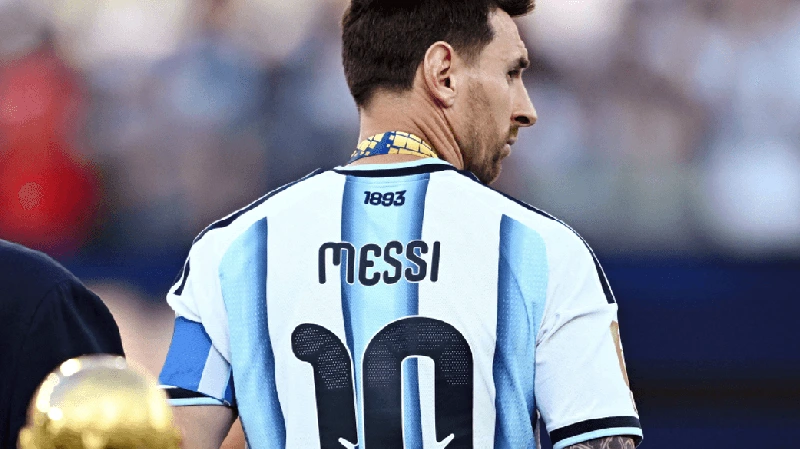 Dari Kritik hingga Menjadi Simbol Argentina