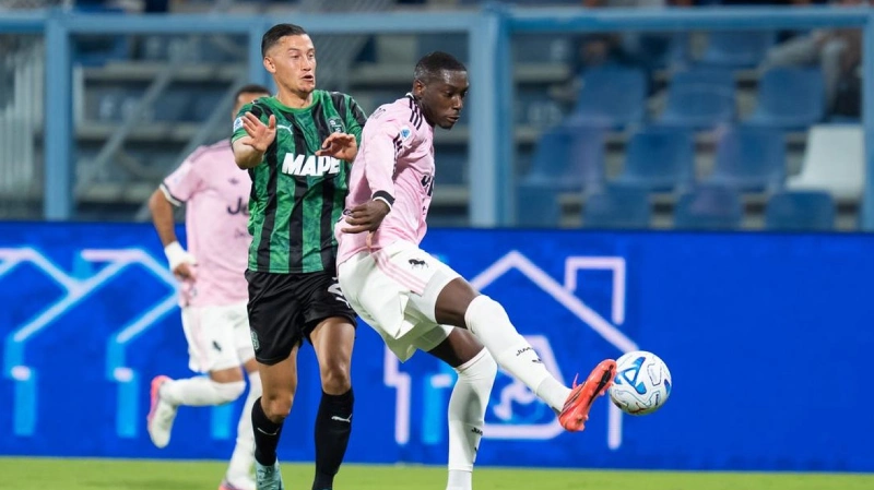 Jay Idzes Cedera saat Sassuolo Menang Dramatis atas Juventus